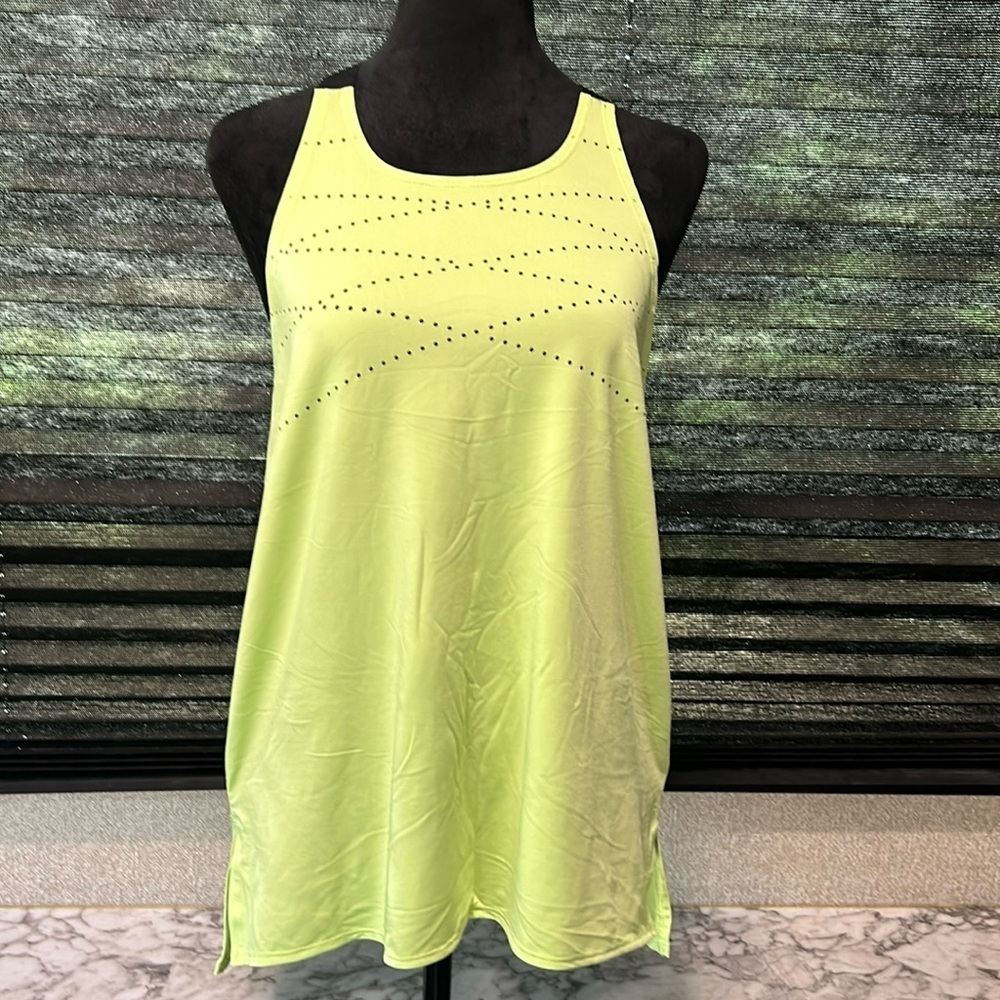 Cascade Sport Women’s Performance Neon Green‎ Racerback Athletic Tank Top Medium
